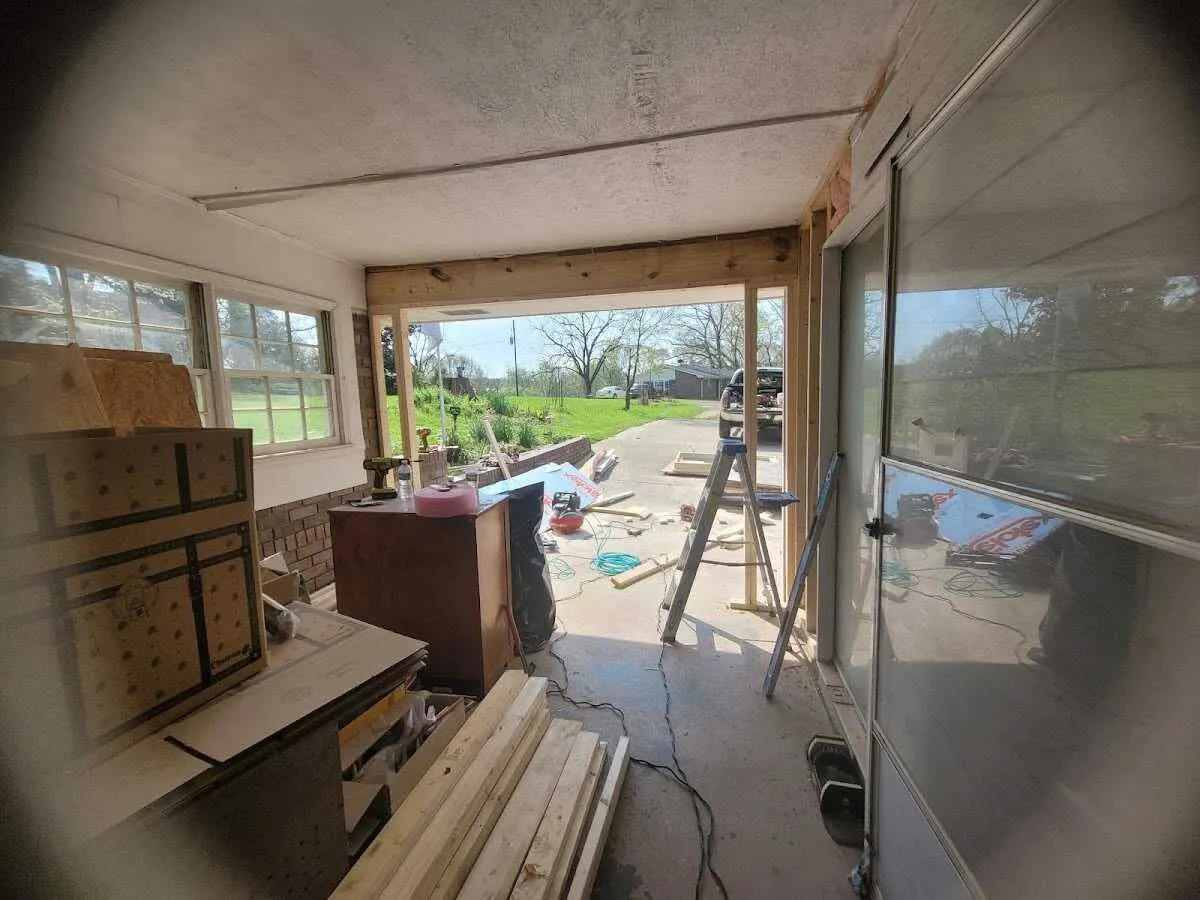 Air movers and dehumidifier for Drying & Dehumidification in Trumbull